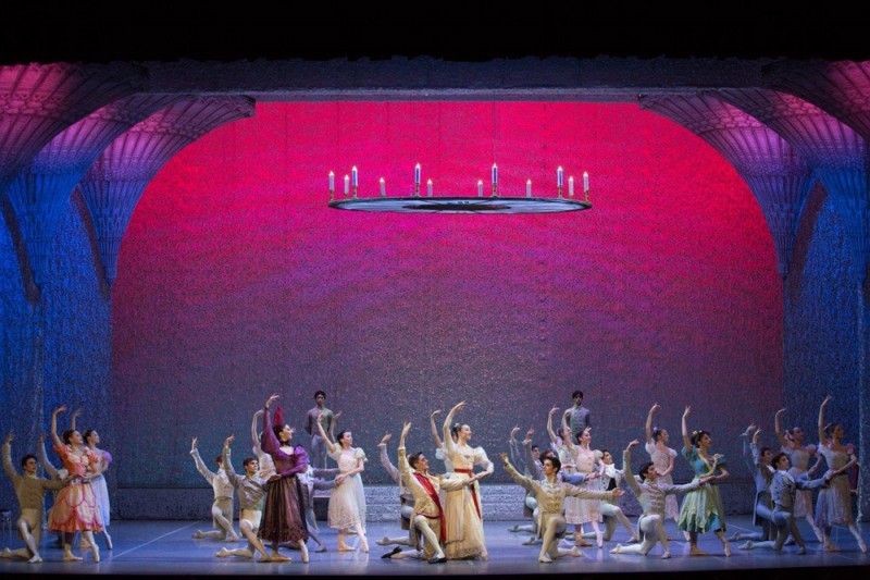 &quot;Cenerentola&quot;, coreografie Frédéric Olivieri. Foto Francesco Bondi