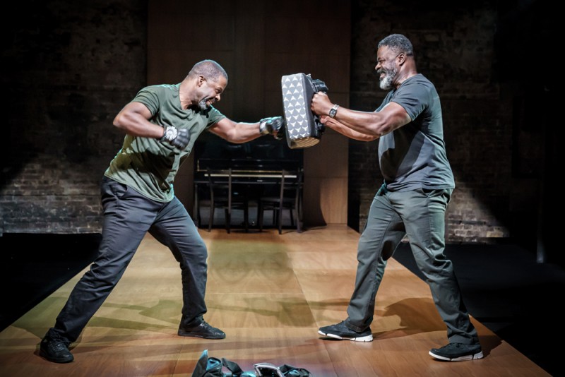 &quot;Hymn&quot; at the Almeida. Adrian Lester and Danny Sapani. Foto Marc Brenner