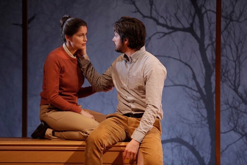 Laetitia Casta e Raphaël Personnaz  In “Scènes de la vie conjugale”, regia Safy Nebbou 