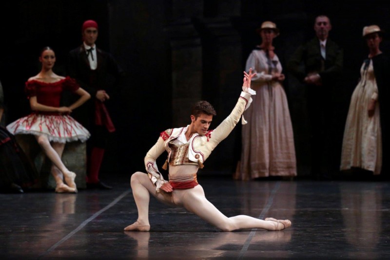 Claudio Coviello in &quot;Don Chisciotte&quot;. Foto Brescia e Amisano Teatro alla Scala