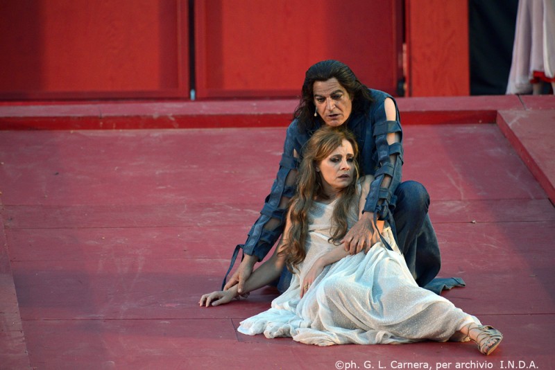 Galatea Ranzi e Danilo Nigrelli in &quot;Alcesti&quot;, regia Cesare Lievi. Foto G.L. Carnera