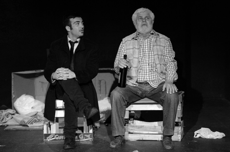 Mauro Lorenzin e Manuel Ricco in &quot;Bustop&quot;, regia Adriano Sconocchia