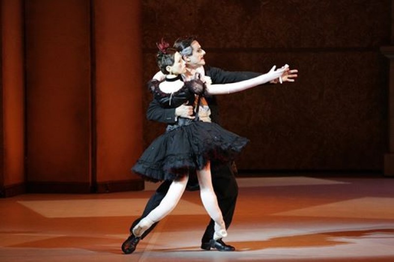 Luigi Bonino in &quot;Coppelia&quot;, coreografia Roland Petit