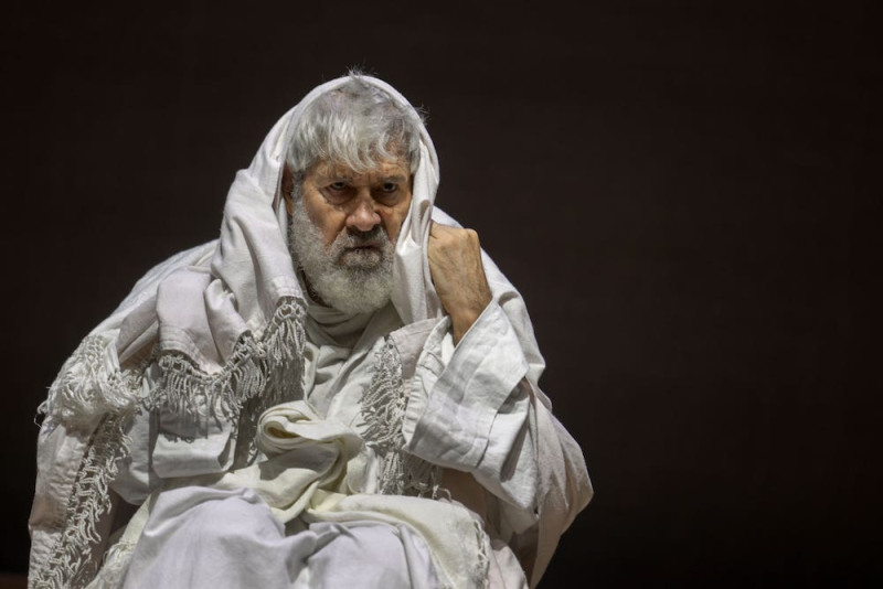 Alessandro Benvenuti in &quot;Falstaff a Windsor&quot;, regia Ugo Chiti. Foto Serena Pea