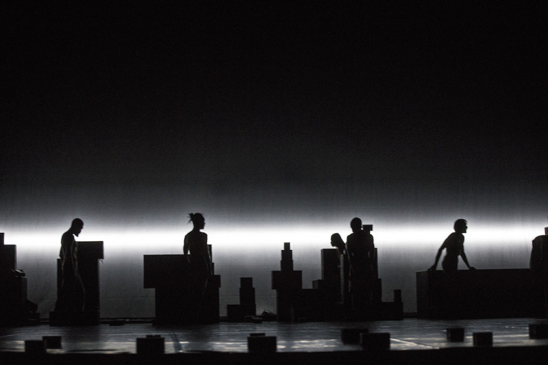 &quot;Outwitting the Devil&quot;, coreografia Akram Khan. Foto Jean Louis Fernandez