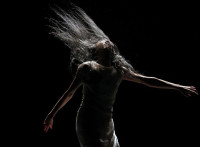 "Ophelia", danzano Saburo Teshigawara, Rihoko Sato