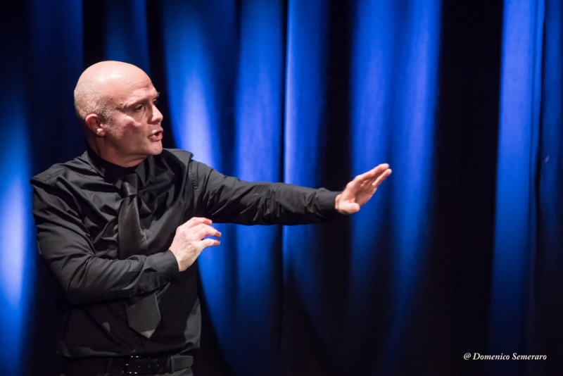 Alessandro Albertin in &quot;Perlasca: il coraggio di dire no&quot;. Foto Domenico Semeraro