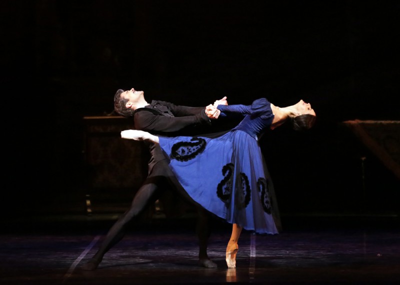 Roberto Bolle e Marianela Nunez in “Onegin”. Foto Brescia e Amisano, Teatro alla Scala.