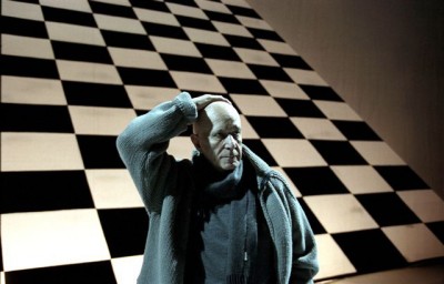 Roland Petit sulla scena di &quot;Il pipistrello&quot;. Foto Andrea Tamoni, Teatro alla Scala