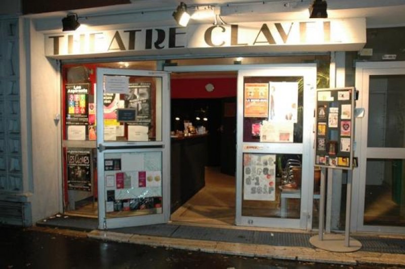 Théâtre Clavel, Paris - &quot;Dans la solitude des champs de coton&quot; di Bernard-Marie Koltès