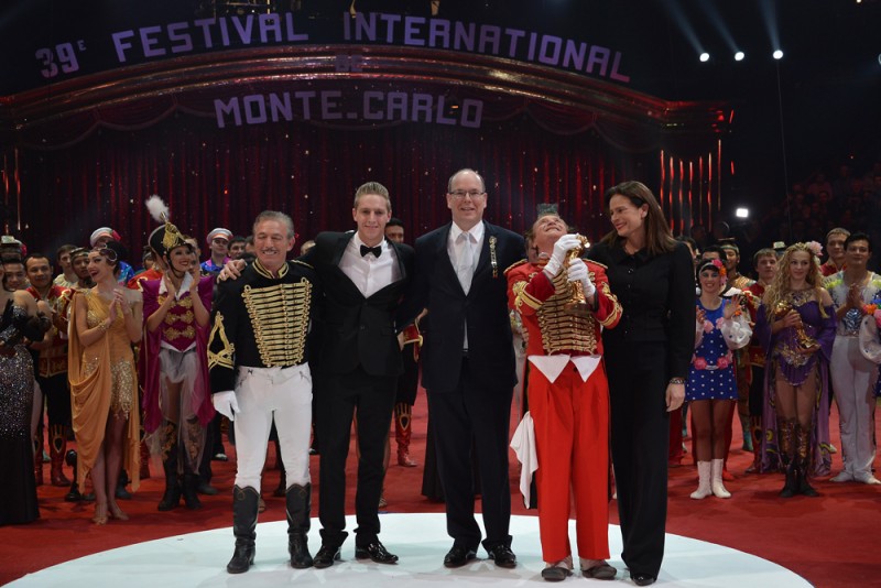 Fumagalli et Daris premiati dai principi. Foto Centre de Presse de la Principauté de Monaco