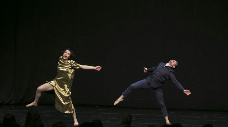 &quot;Shelter&quot;, coreografia e interpretazione di Fabio Novembrini e Roberta Racis