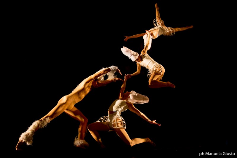 &quot;Aria&quot;, coreografia Emiliano Pellisari e Mariana Porceddu. Foto Manuela Giusto