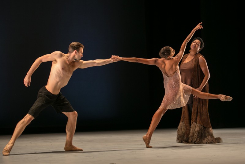 &quot;The Propelled Heart&quot;, coreografia Alonzo King. Foto Quinn B. Wharton